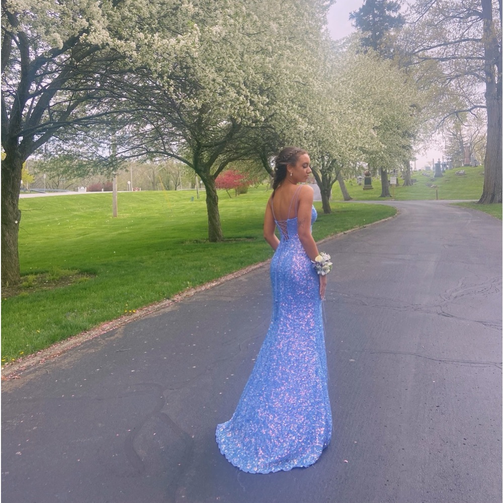 SHERRI HILL PROM DRESS